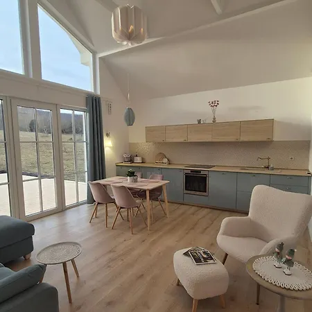 Kali Pillango - Haz A Voelgyben Balatonhenye