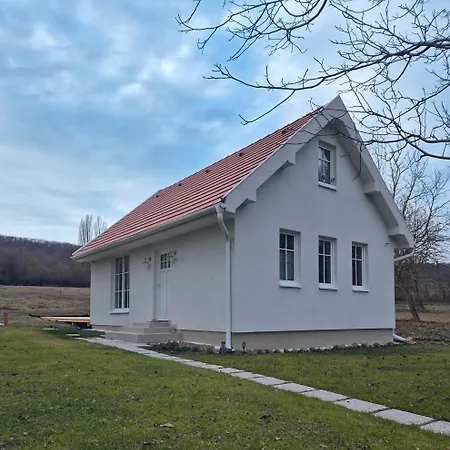 Kali Pillango - Haz A Voelgyben * Balatonhenye
