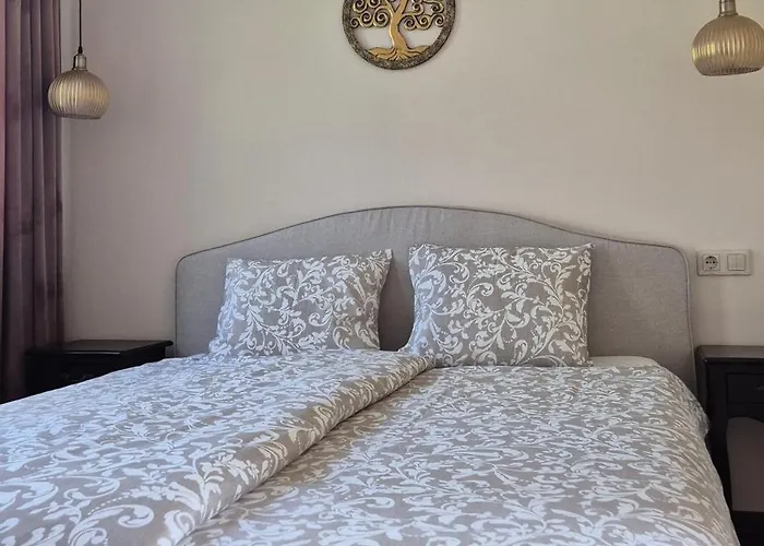 Kali Pillango - Haz A Voelgyben